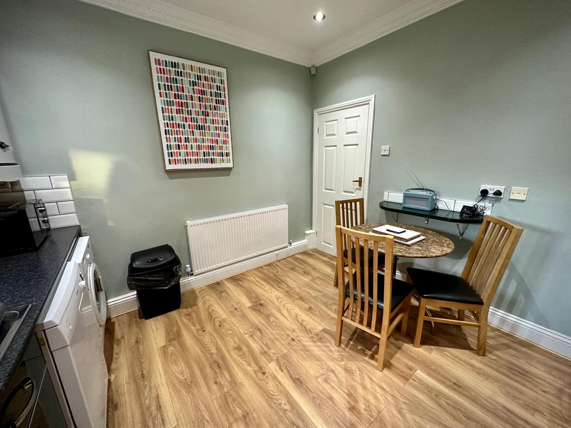 Roker Cottage, Luxury Seaside Apartment, Private Parking, Sky Tv Sunderland  Exterior photo