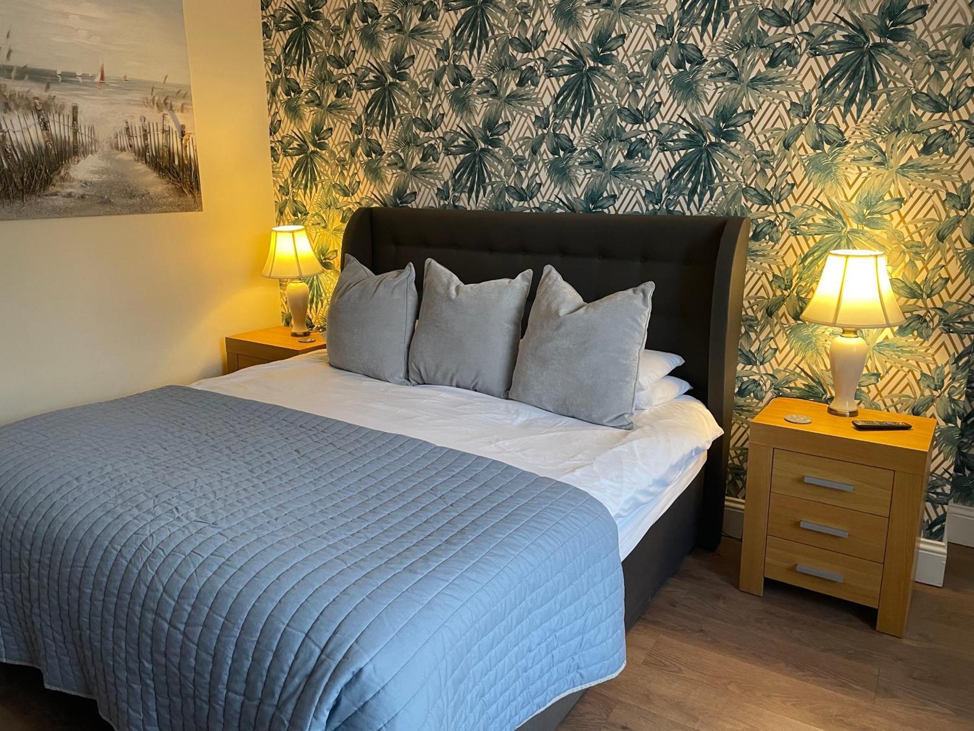 Roker Cottage, Luxury Seaside Apartment, Private Parking, Sky Tv Sunderland  Exterior photo